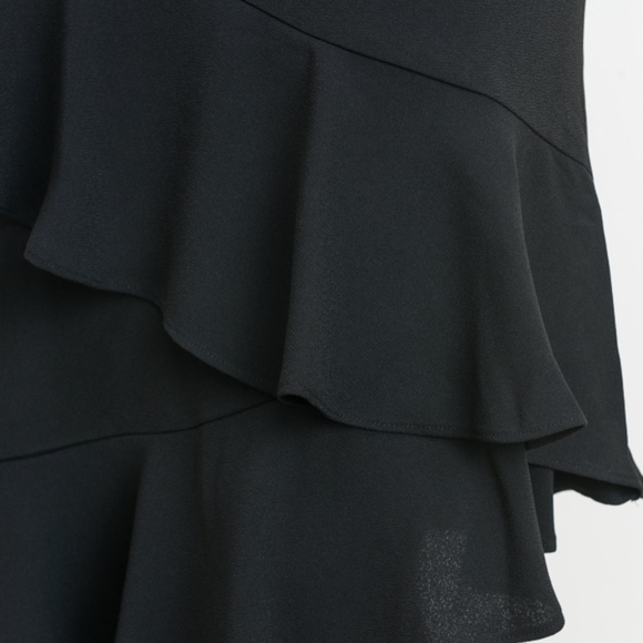 Last 1! NWT Asymmetrical Ruffle Hem Black Skirt - Picture 4 of 4